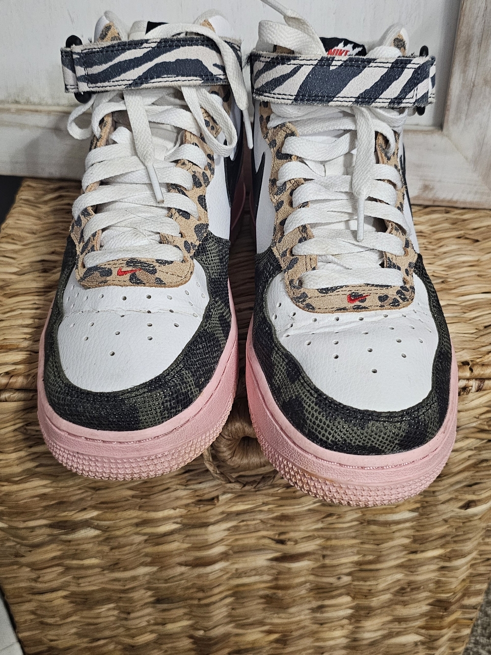 Nike Women's Air Force 1 Mid 'Tunnel Walk' sneakers Size 7.5 - Picture 2 of 7